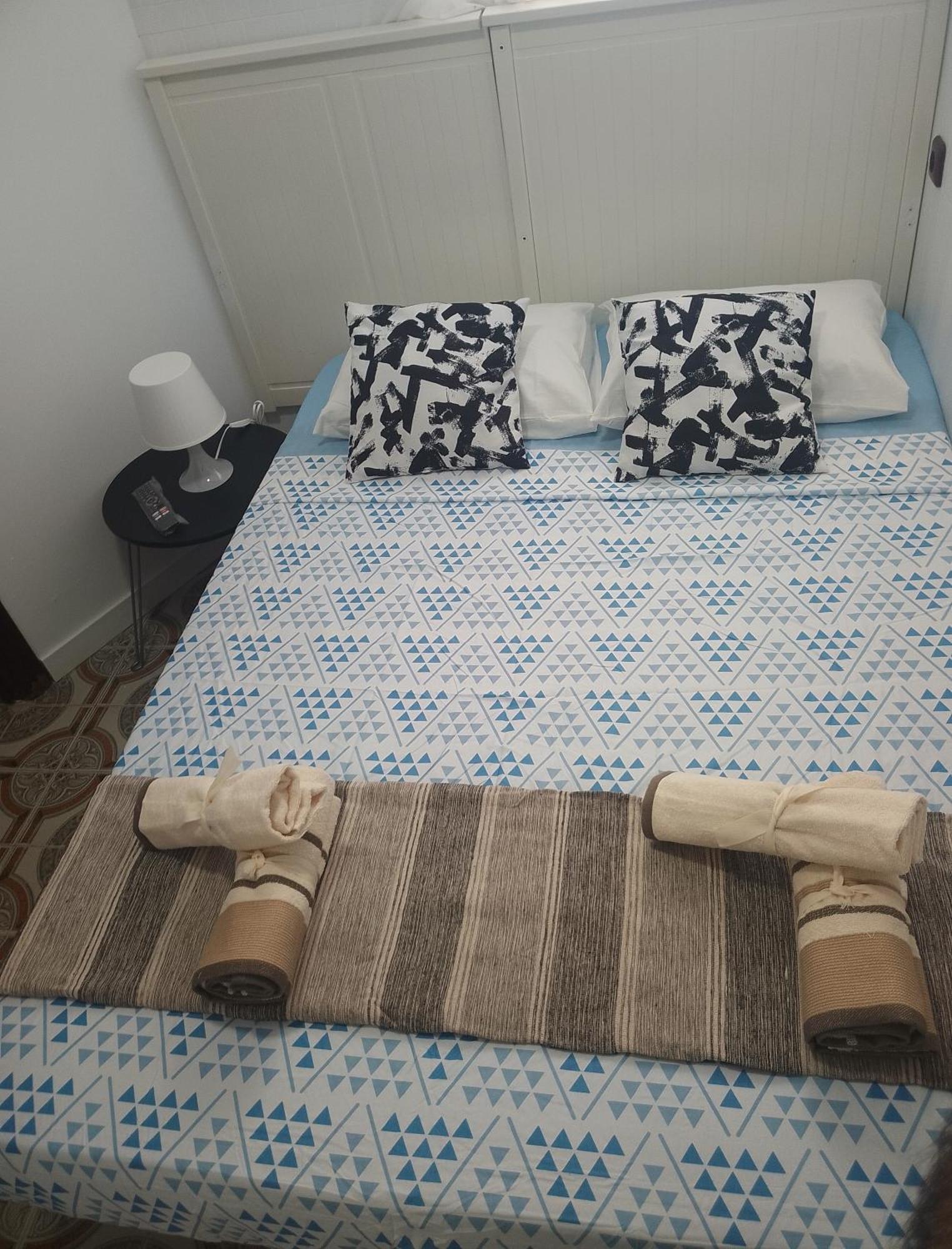 Malaga Center Rooms Экстерьер фото