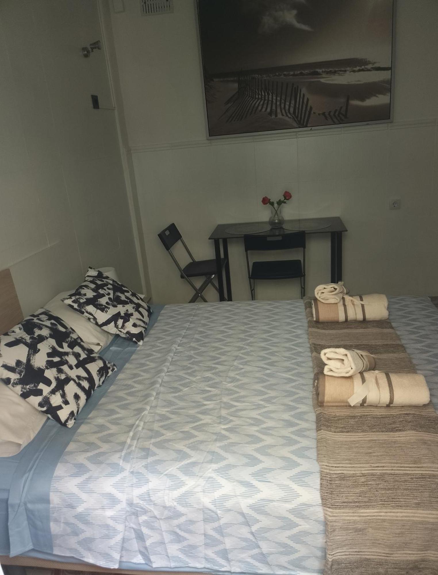 Malaga Center Rooms Экстерьер фото